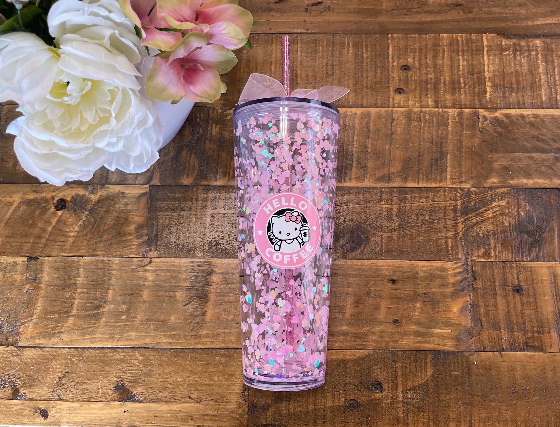 Hello Kitty Snowglobe Tumbler – Pinacoladacreates